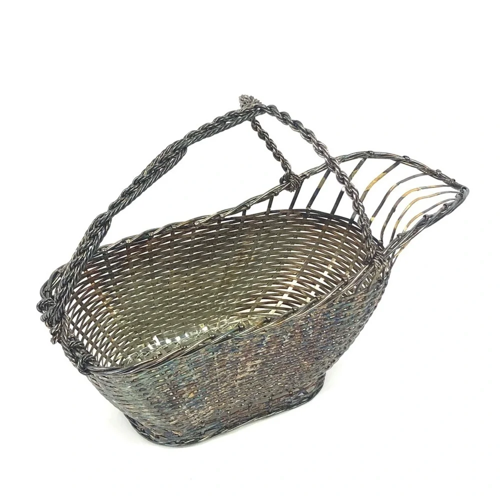 WIRE ‪Bottle holders ‬ twisted silver metal basket